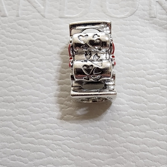 Pandora Disney Minnie Mouse Bow & Mum Charm - Picture 9 of 10